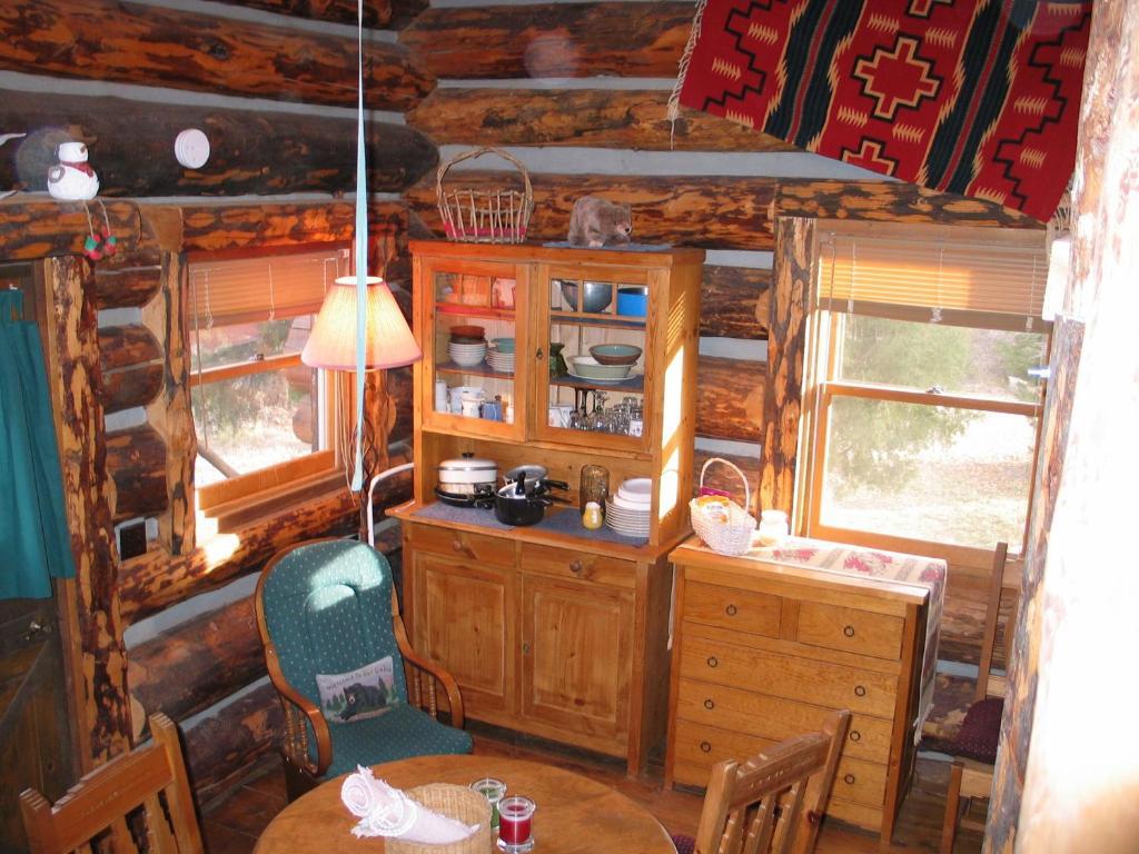 Sundance Bear Lodge Mancos Room photo